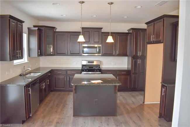 5014 Red Poll Dr in Greensboro, NC - Building Photo - Building Photo