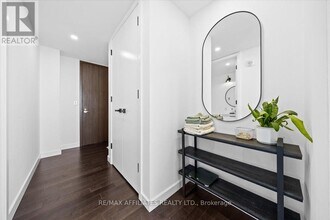 201 Parkdale Ave in Ottawa, ON - Building Photo - Building Photo