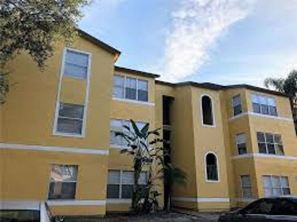 4642 Commander Dr in Orlando, FL - Building Photo
