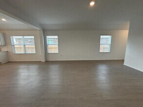209 Camargue Dr in Hutto, TX - Building Photo - Building Photo