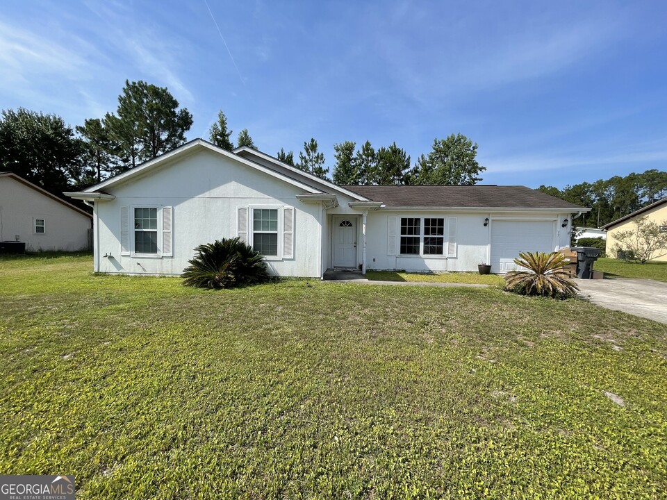 77 Dellwood Pl in St. Marys, GA - Building Photo