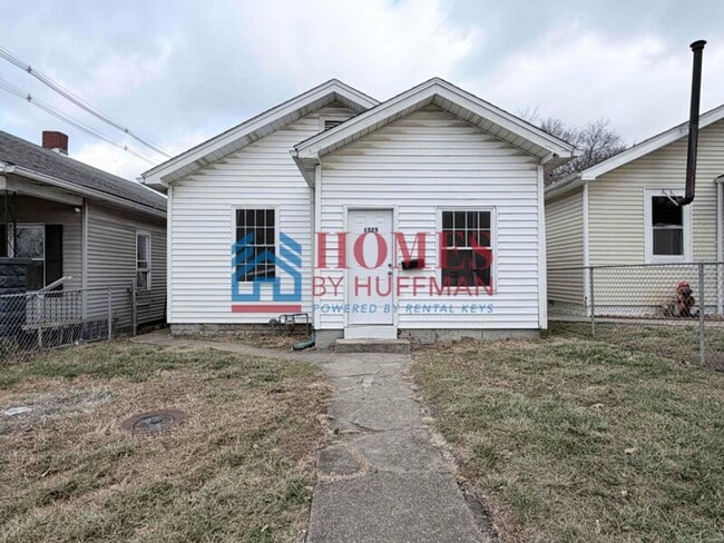 property at 1525 W Dresden St