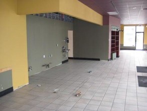 2454 N Ashland Ave in Chicago, IL - Building Photo - Building Photo