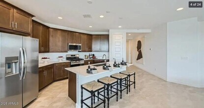 23158 E Saddle Way in Queen Creek, AZ - Building Photo - Building Photo