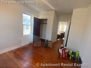 59 Conwell Ave in Somerville, MA - Building Photo - Building Photo