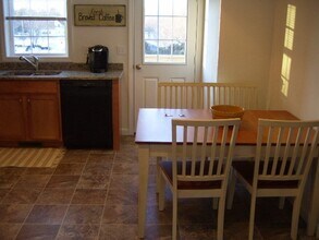 5 Bufton Farm Rd in Clinton, MA - Building Photo - Building Photo