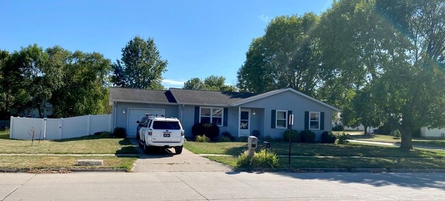property at 865 W Zeller St