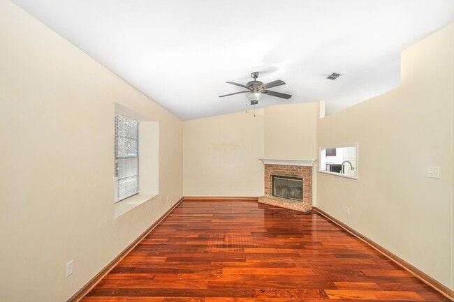 249 Whetherbine Way E in Tallahassee, FL - Building Photo - Building Photo