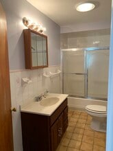 110 Capital St, Unit 1 in Pawtucket, RI - Building Photo - Building Photo