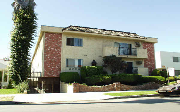 9725 Regent St in Los Angeles, CA - Building Photo - Building Photo