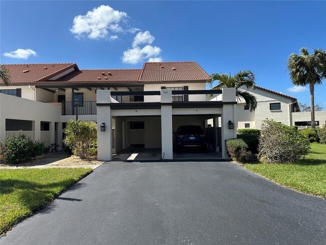 property at 760 Avenida Estancias