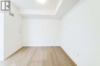 859 The Queensway in Toronto, ON - Building Photo - Building Photo