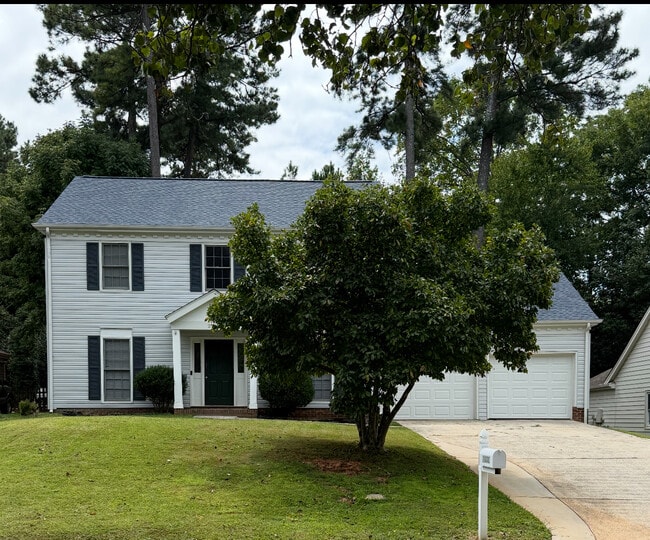 property at 2801 Briar Ridge Dr