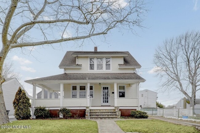property at 94 Church St