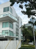 1650 Brickell Ave, Unit 206 in Miami, FL - Building Photo