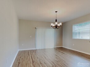257 Sherri Lee Ln in DeLand, FL - Building Photo - Building Photo
