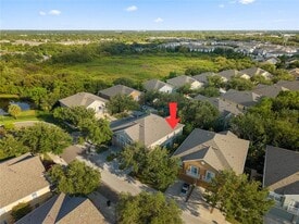 6714 Breezy Palm Dr in Riverview, FL - Building Photo