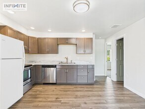 208 N Hoffman St in Belgrade, MT - Building Photo - Building Photo