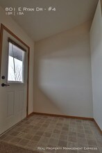 801 Ryan Dr-Unit -#4 in Tea, SD - Building Photo - Building Photo