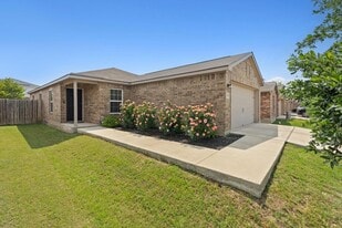 153 Proclamation Ave in Liberty Hill, TX - Building Photo