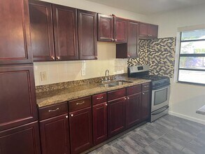 1202 S M St in Lake Worth Beach, FL - Building Photo - Building Photo