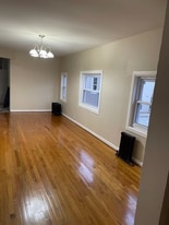 2529 N Austin Ave in Chicago, IL - Building Photo