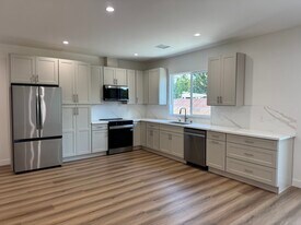 15920 Eccles St in North Hills, CA - Building Photo