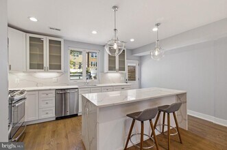 925 Delafield Pl NW in Washington, DC - Building Photo - Building Photo
