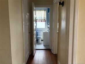 83 Washington Ave in New Rochelle, NY - Building Photo - Building Photo