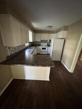 2461 S Nettleton Ave in Springfield, MO - Building Photo - Building Photo