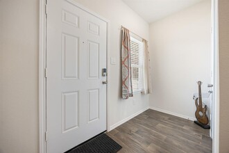 226 Granary Dr in Uhland, TX - Building Photo - Building Photo