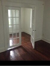 831 E Normal St in Springfield, MO - Foto de edificio - Building Photo