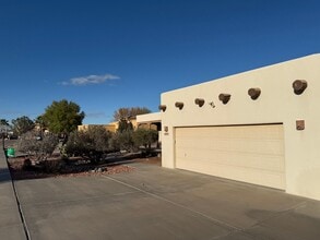 3878 Stoneybrook Cir in Las Cruces, NM - Building Photo - Building Photo
