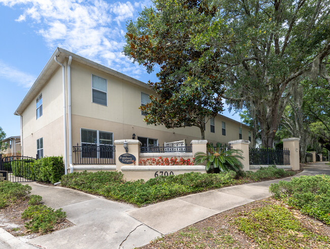 Pottsburg Crossing Condominiums in Jacksonville, FL - Building Photo - Building Photo