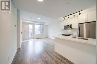 1479 O'Connor Dr in Toronto, ON - Building Photo - Building Photo
