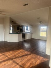 224 Troy View Dr in Troy, TX - Foto de edificio - Building Photo