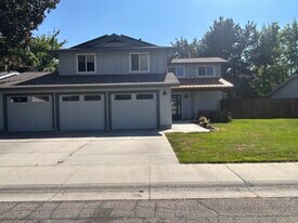 10377 W Alliance St in Boise, ID - Building Photo