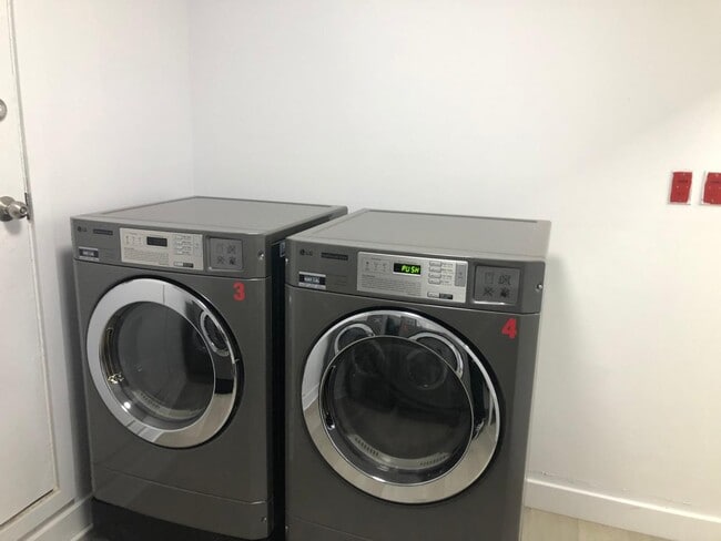 property at 1711 R. Saint-Denis