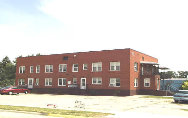 Brickley House in Hazel Park, MI - Building Photo