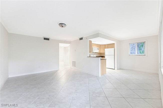 property at 950 7th Ave S