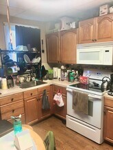 429 Chestnut St, Unit 1 in West Reading, PA - Building Photo - Building Photo