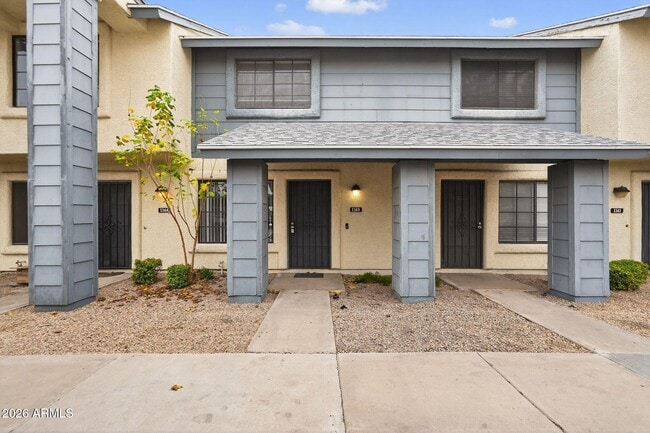 7801 N 44th Dr in Glendale, AZ - Building Photo - Building Photo