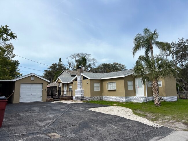 property at 1315 17th St