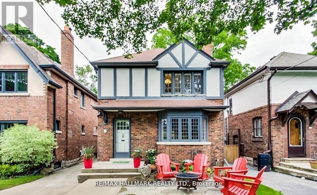 property at 18 Bridgeview Rd