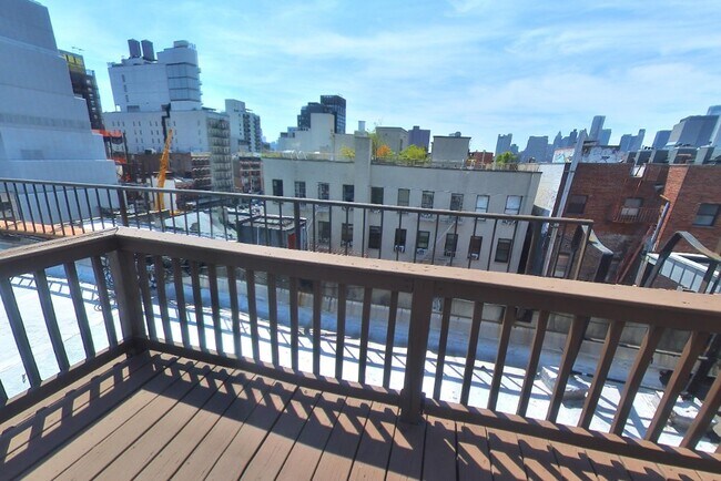 232 Elizabeth St