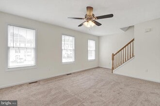 17 Grace Ave in Hanover, PA - Foto de edificio - Building Photo