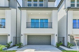 5703 Balbo St in Houston, TX - Building Photo - Building Photo