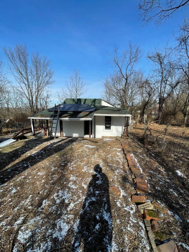 property at 3116 Mary St