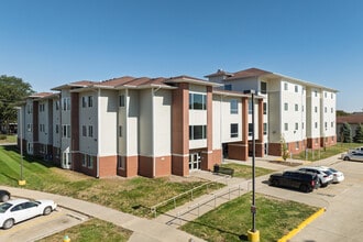 Hull Apartments in Des Moines, IA - Foto de edificio - Primary Photo