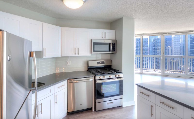 535 N State St in Chicago, IL - Building Photo